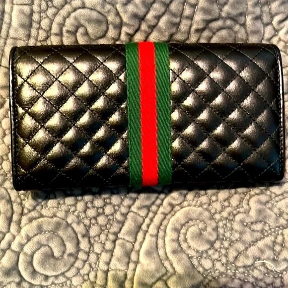 NWOT GUCCI WALLET💗💗💗FULL INCLUSION💗 - Picture 8 of 9